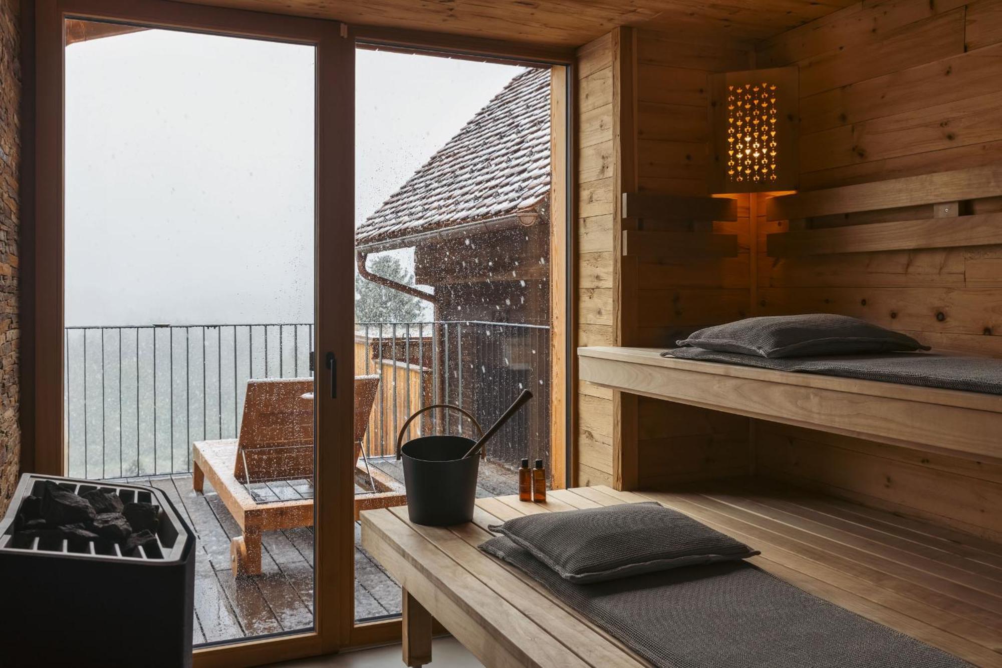 Am Wildbachberg - Luxus Ferienhaeuser Mit Infinitypool, Privatsauna Und Weinkeller Deutschlandsberg Esterno foto